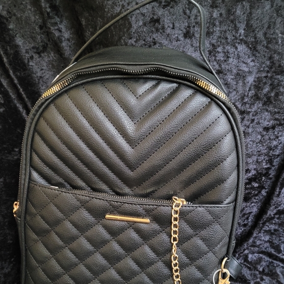 Cute Black Butterfly 🦋 Backpack - Picture 6 of 7